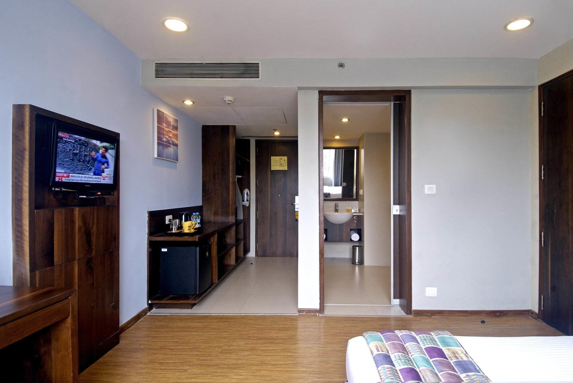 Keys Prima By Lemon Tree Hotels, Pimpri, Pune Eksteriør bilde