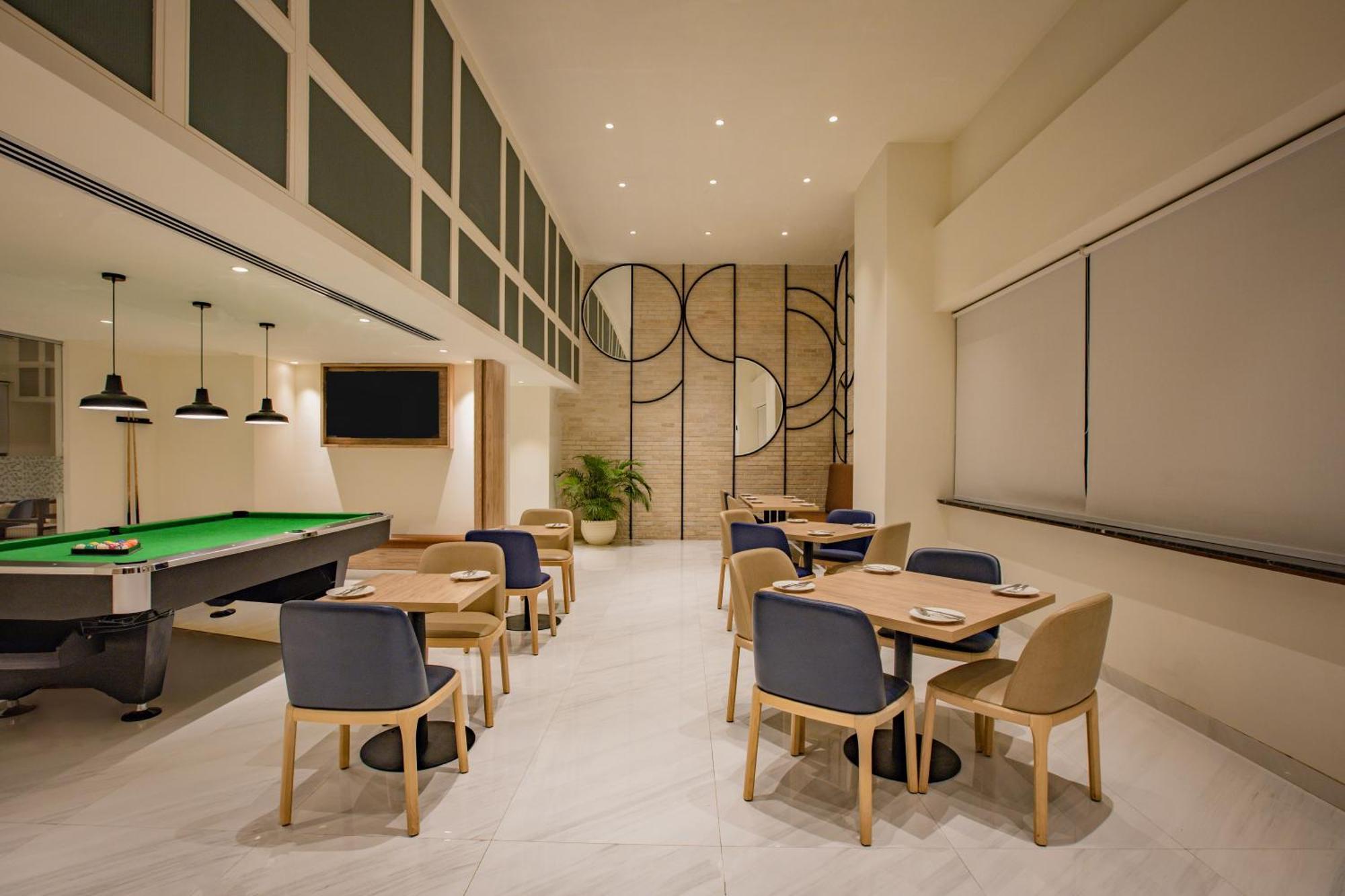 Keys Prima By Lemon Tree Hotels, Pimpri, Pune Eksteriør bilde