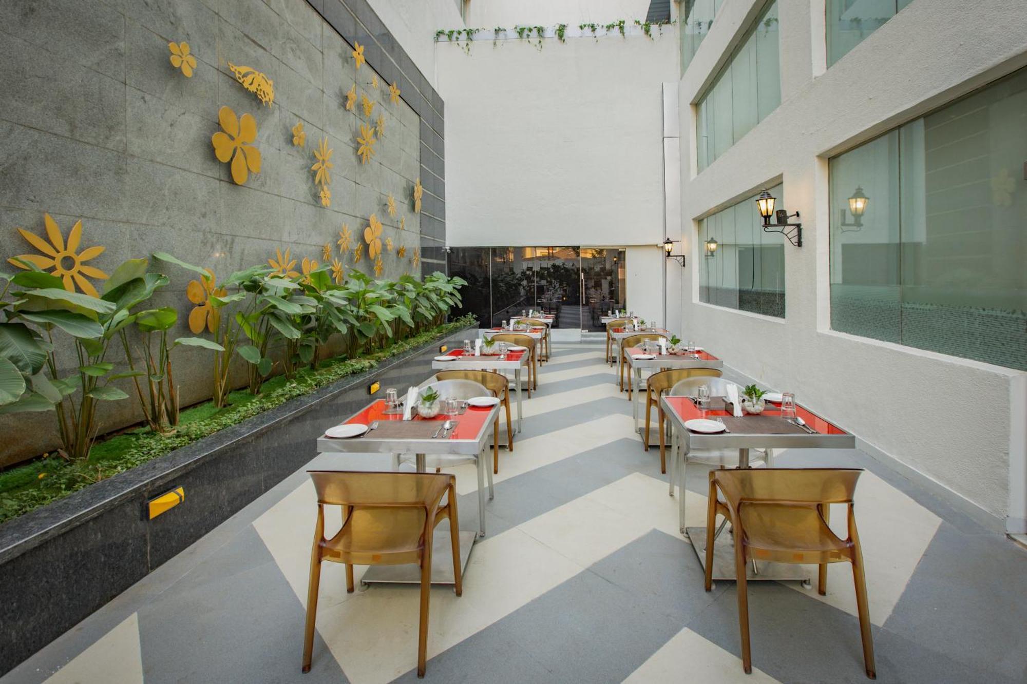 Keys Prima By Lemon Tree Hotels, Pimpri, Pune Eksteriør bilde