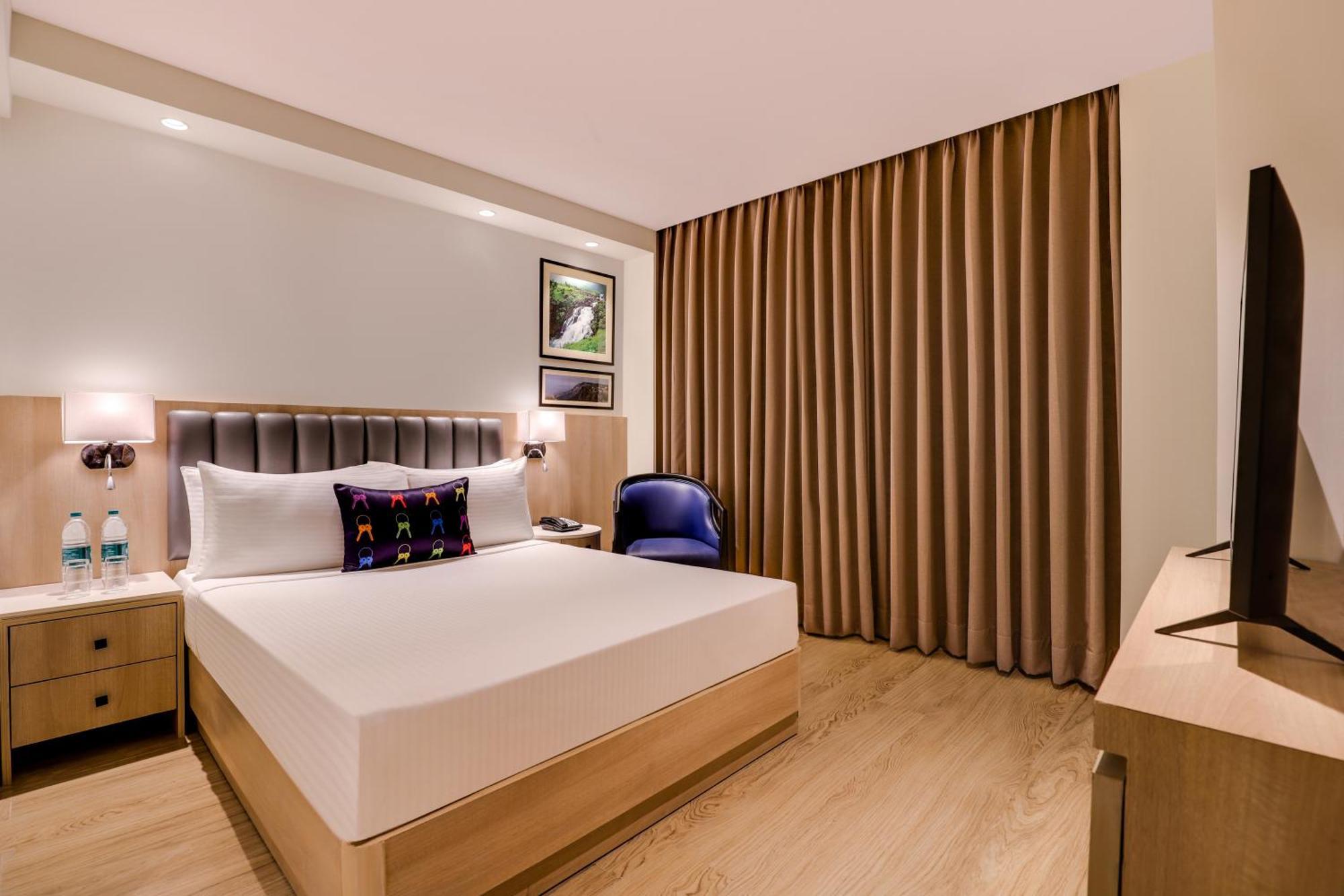 Keys Prima By Lemon Tree Hotels, Pimpri, Pune Eksteriør bilde