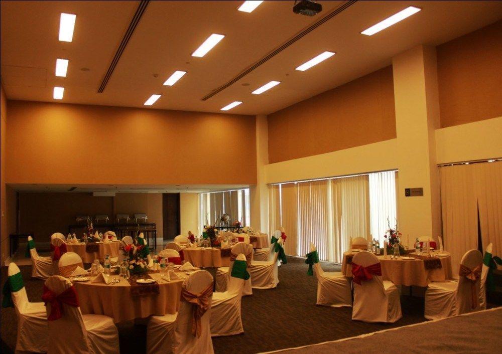 Keys Prima By Lemon Tree Hotels, Pimpri, Pune Eksteriør bilde